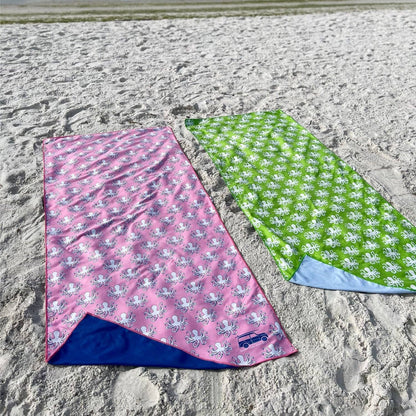 Octopus Quick Dry Towel: Pink & Navy